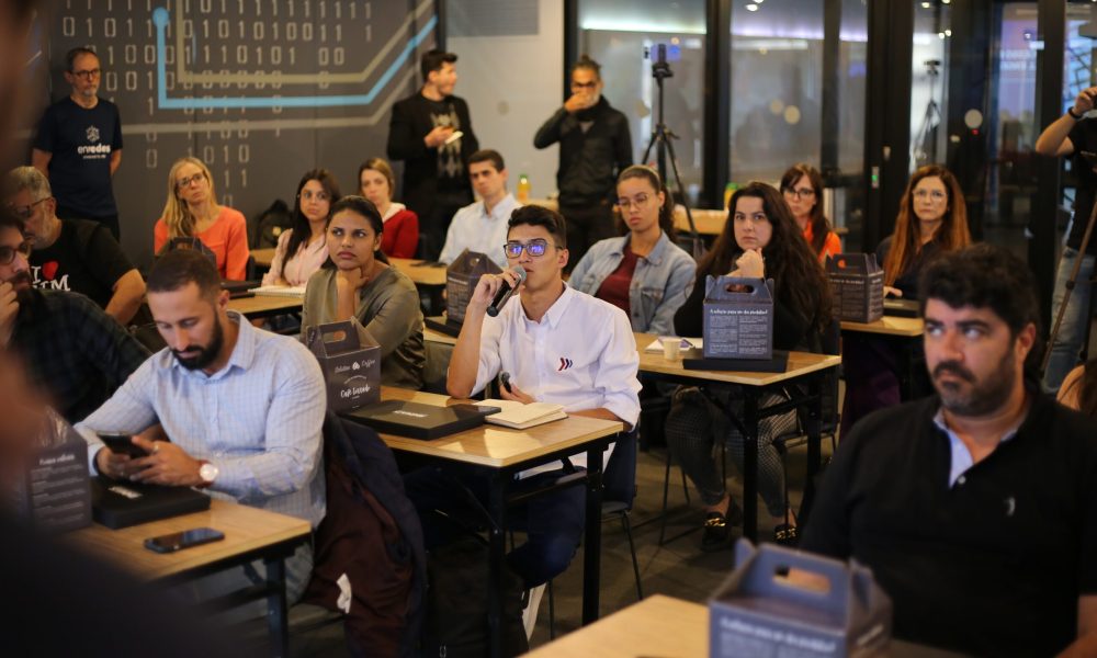 Encontro presencial no WeWork junto com a empresa RM Mais em 2024